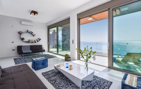  Living room