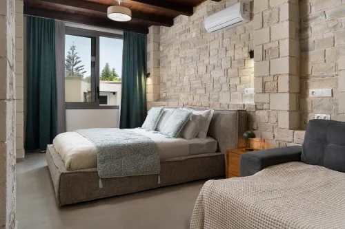 bedroom