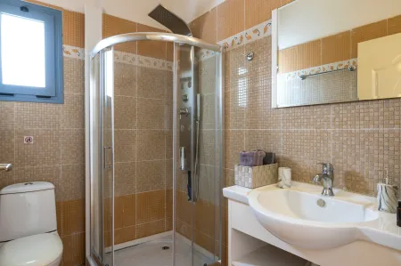  Shower