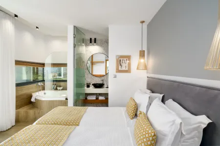  Twin bedroom