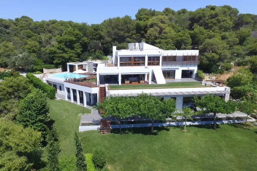  villa exterior