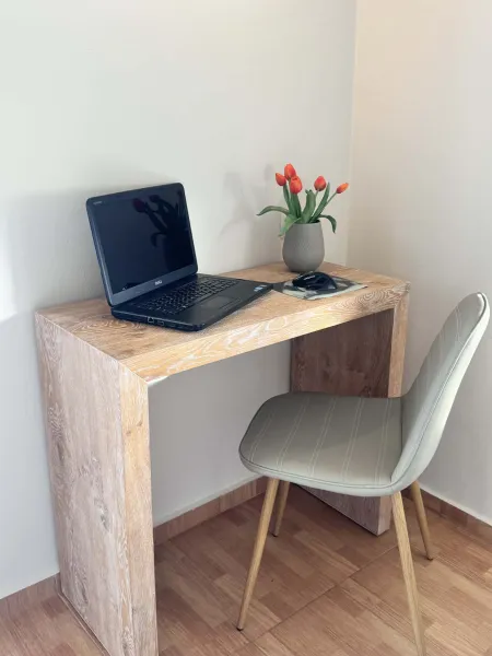  Dedicated workspace
