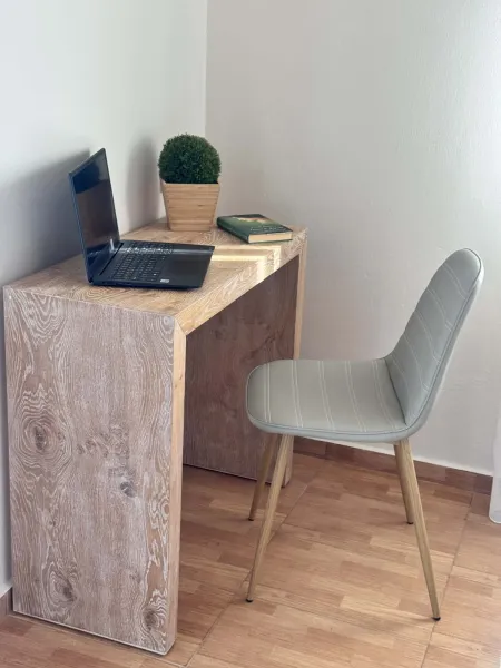  Dedicated workspace