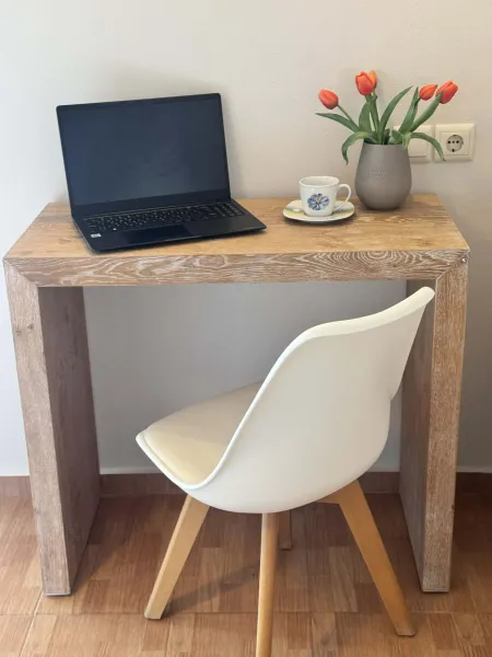  Dedicated workspace