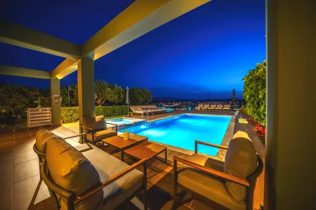  the villa in the evening