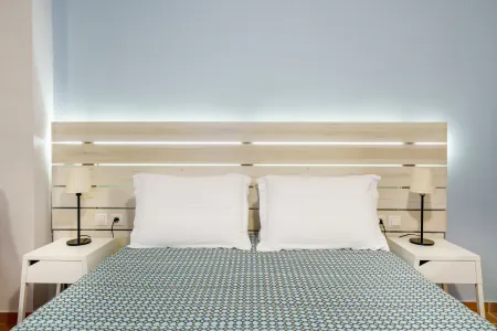  bedroom