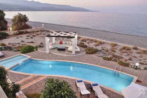 Aqua Marine  pool views
