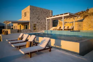 Luxury Villa Inia Pitsidia with view to the Libyan sea