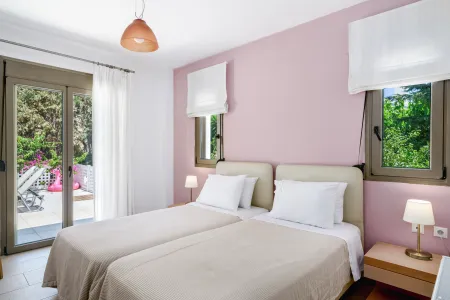  twin bedroom