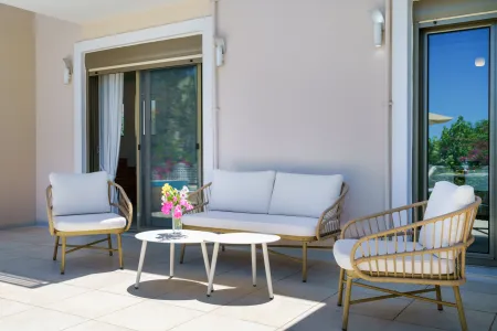  outdoor furniture