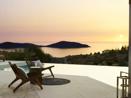  sunset pool (villa 2)