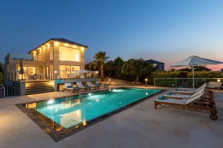 villa's view at night
