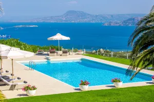 Casa Scordilli: Exclusive Luxury Villa in Chania, Crete