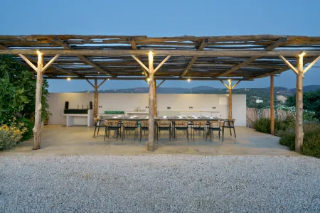  BBQ at night