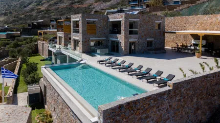  the villa 