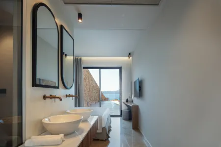  bedroom and ensuite bathroom