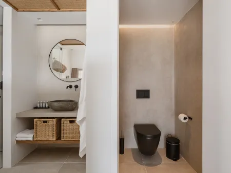 ensuite bathroom