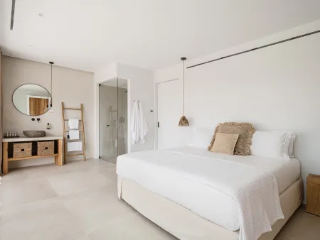  double bedroom and shower