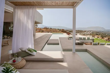  pool decor