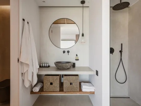  ensuite bathroom