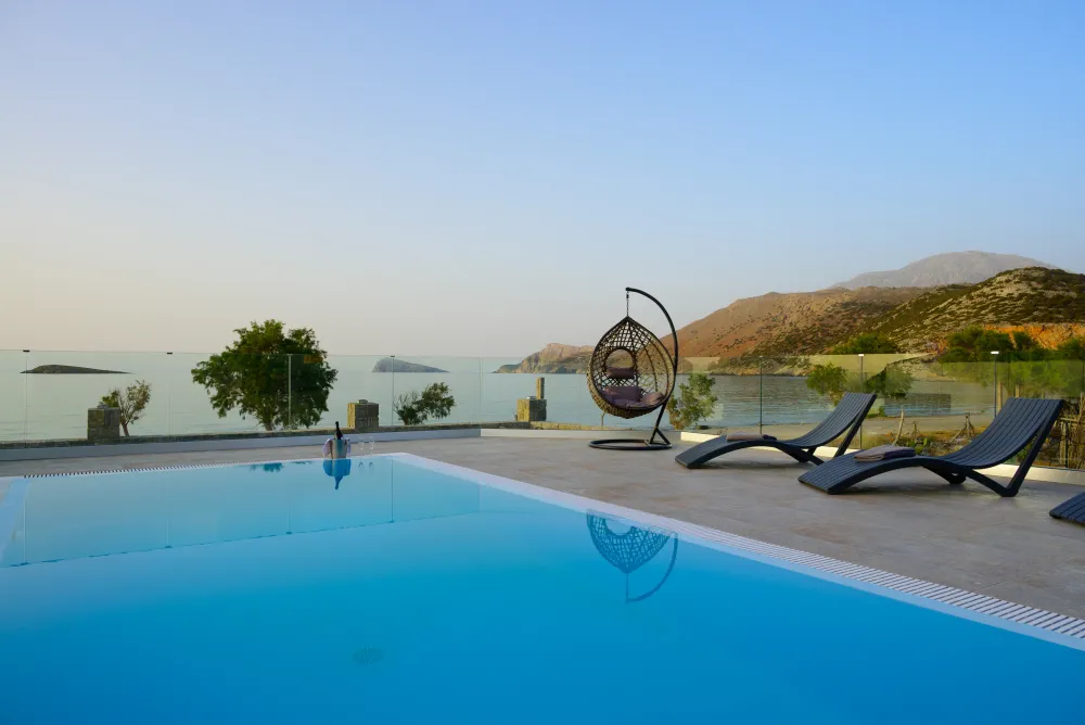  beachfront villa