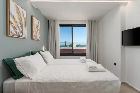  Twin bedroom