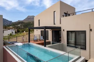 New Villa Dandelion with a Private Pool, 100 m from Plakias Beach