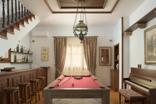  pool table