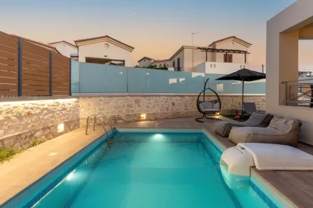 swimming pool