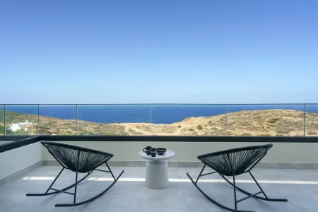  bedroom balcony