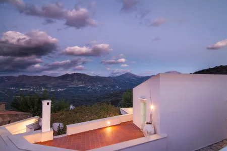  villa at night