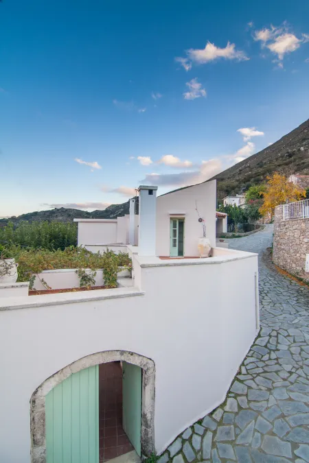  villa exterior