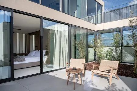  Terrace