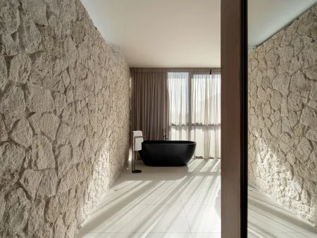  Standalone bathtub