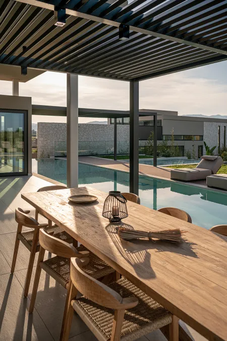 Outdoor dining area