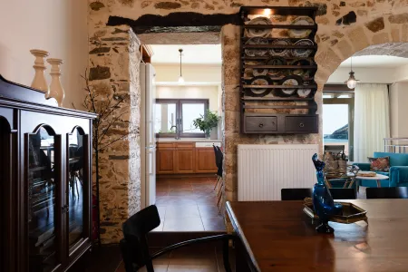  Dining area
