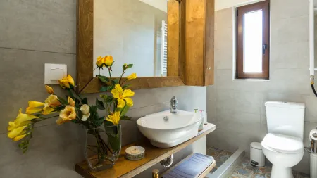  Bathroom