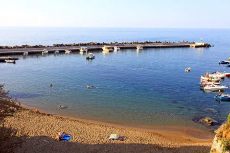  Panormo Beach