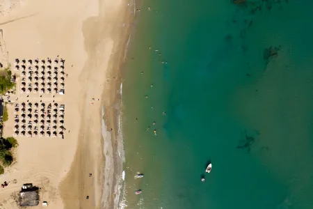  nearby beach