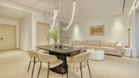  Main Villa Dining Area