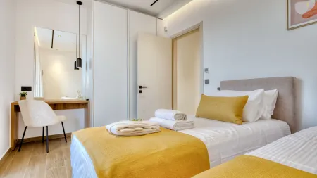    Main Villa Twin Bedroom