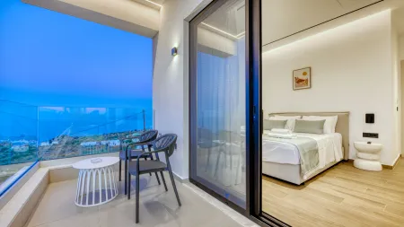    Main Villa Double Bedroom with Balcony