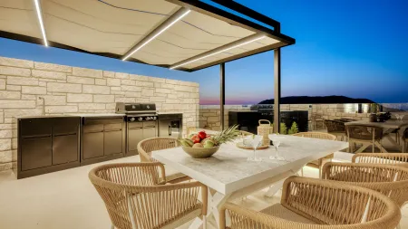  BBQ Area