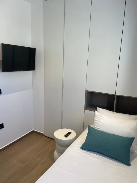  Ground Floor Single Bedroom 