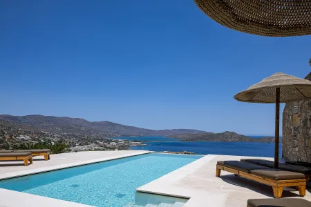  Pool view