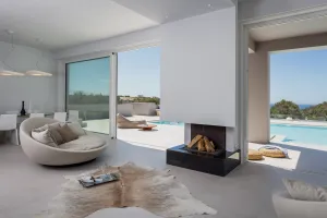 Enjoy the Ultimate Luxury Experience at White Grace Villa