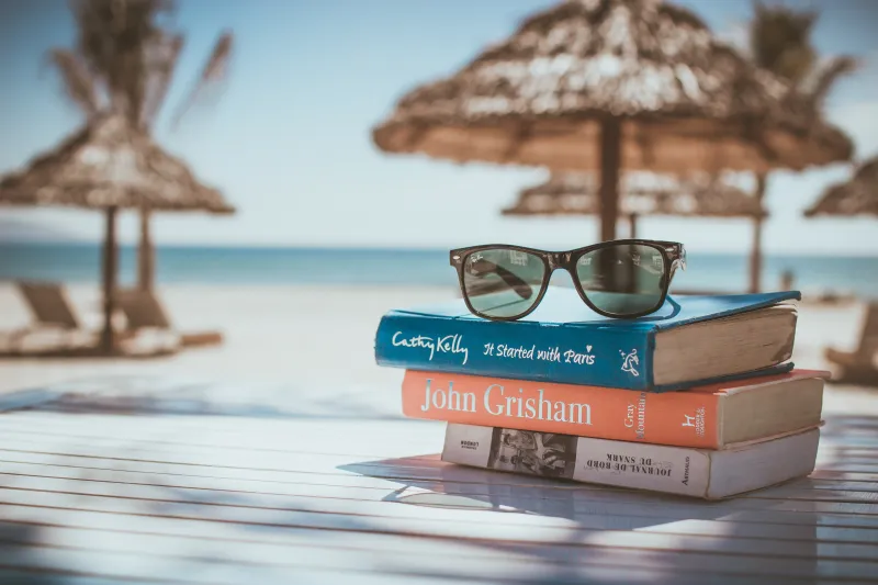 5 Books to Read on Holiday in Crete