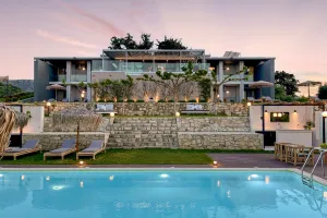 Top 5 Villas with a Heated Pool in Crete