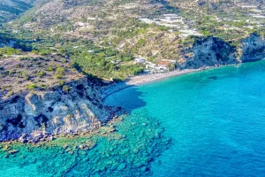 7 Top Reasons to Visit Crete